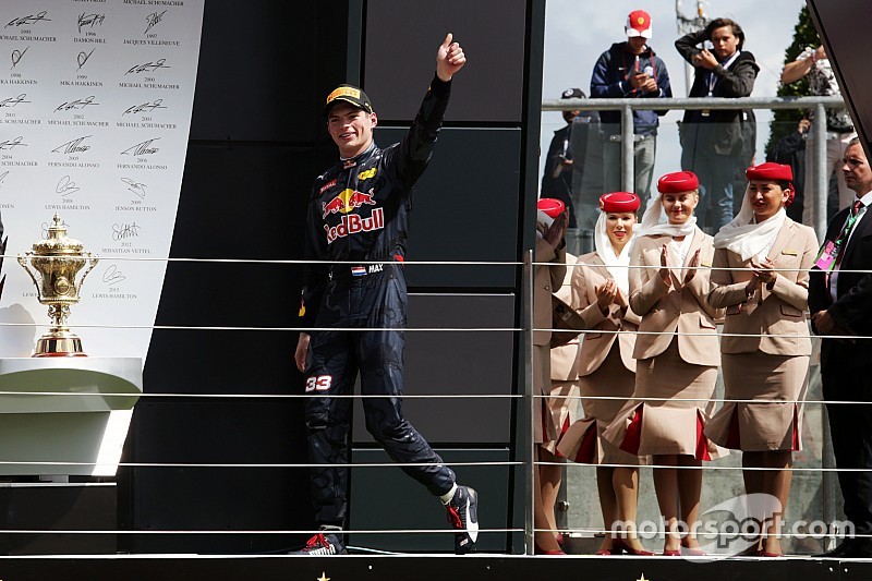 Max Verstappen, Red Bull Racing celebra su tercer puesto en el podio