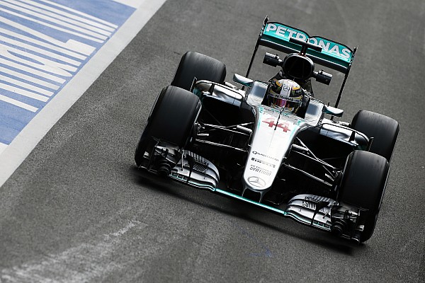 Mercedes elegir&aacute; el momento de recibir la sanci&oacute;n a Hamilton por el uso de motores