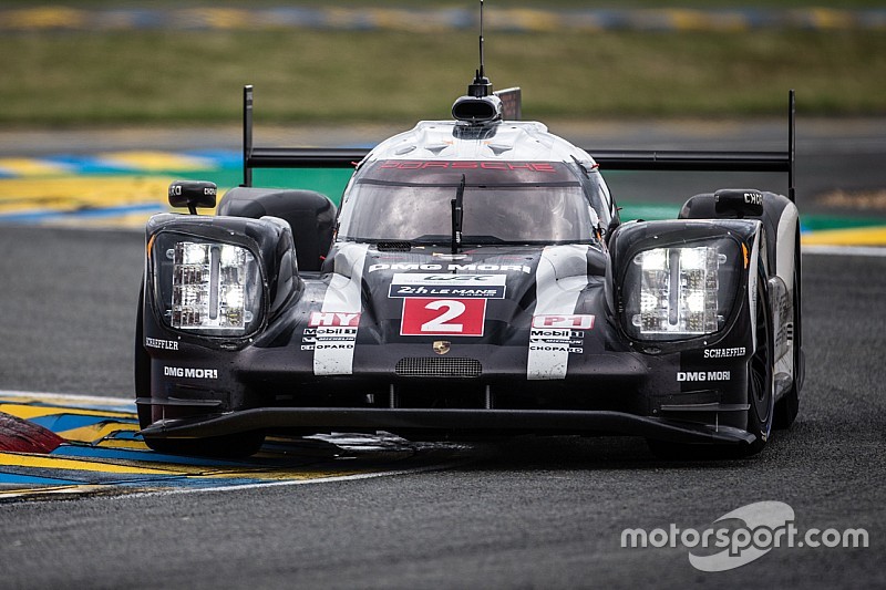 #2 Porsche Team Porsche 919 Hybrid: Romain Dumas, Neel Jani, Marc Lieb