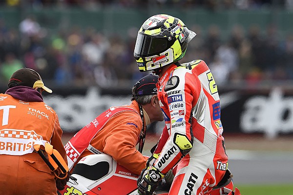 &ldquo;No hay justificaci&oacute;n m&eacute;dica para no dejar correr a Iannone&rdquo;