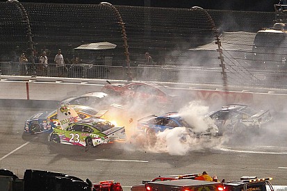 Ryan Newman nach Richmond-Crash: Tony Stewart "hat Probleme"