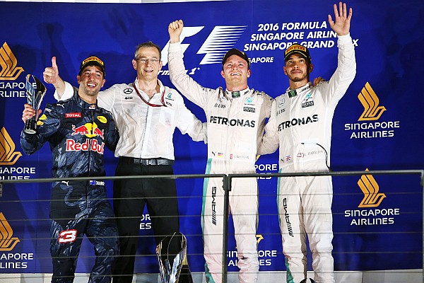 Un magistral Rosberg vence y recupera el liderato