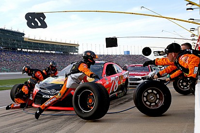 Kleinere Boxencrews bei NASCAR ab 2017?