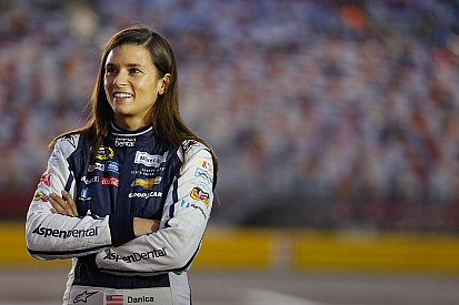 Danica Patrick lament&oacute; quedar fuera del top 10