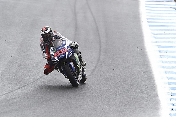 Lorenzo: "Veo riesgos que los dem&aacute;s no ven"