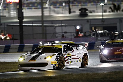 Світовий фінал Ferrari Challenge: Манчінеллі здобуває перемогу на Дайтоні