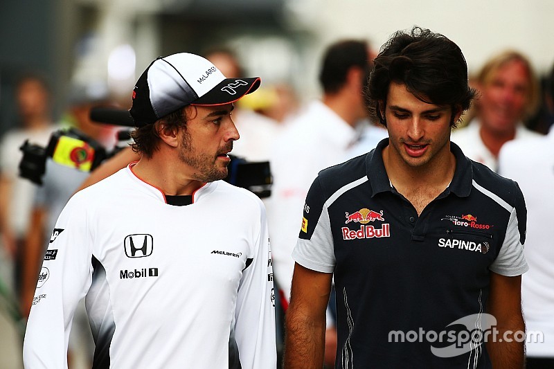 Alonso y Sainz, los más destacados de 2016 frente a sus compañeros