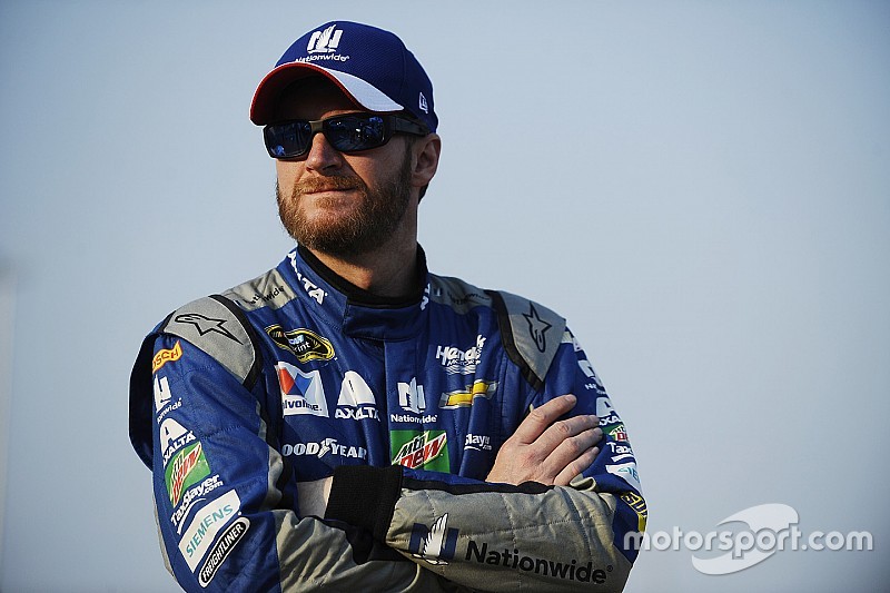 Topnews 2016 - #12: Dale Earnhardt Jr. fällt aus, Jeff Gordon fährt wieder