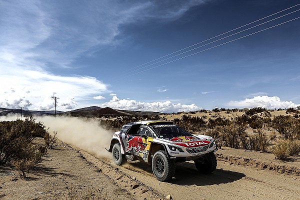Peterhansel aguanta a Loeb en su terreno y acaricia su 13&ordm; Dakar