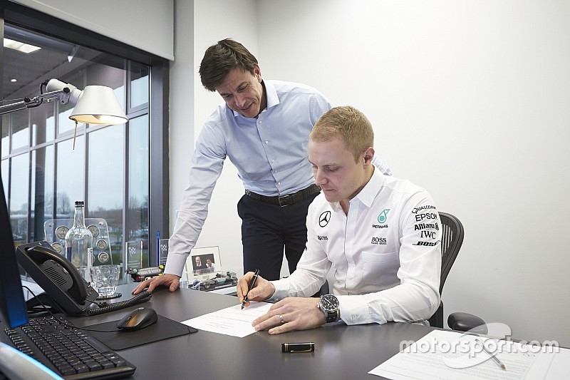 Valtteri Bottas, Mercedes, Toto Wolff, Director ejecutivo Mercedes AMG F1