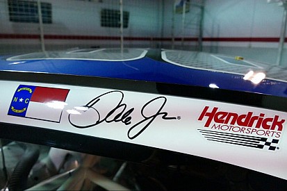 Earnhardt: "No s&eacute; cu&aacute;ndo voy a dejar de competir"