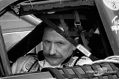 Heute vor 16 Jahren: "We lost Dale Earnhardt"