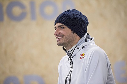 Carlos Sainz respondió a las preguntas de sus aficionados en Twitter