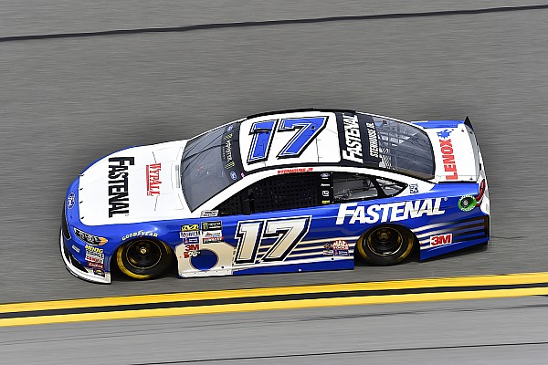 Stenhouse Jr. manda en la última práctica antes de las 500 de Daytona