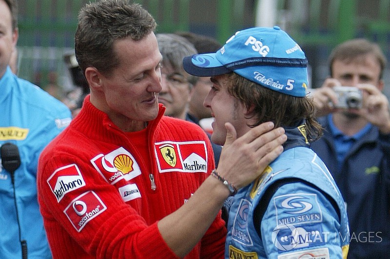Alonso, Schumacher'i ve eski pilotları özlüyor