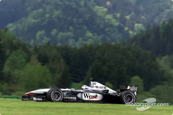 2001: David Coulthard, McLaren-Mercedes MP4-16