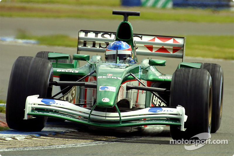 Jaguar R3 (2002)
