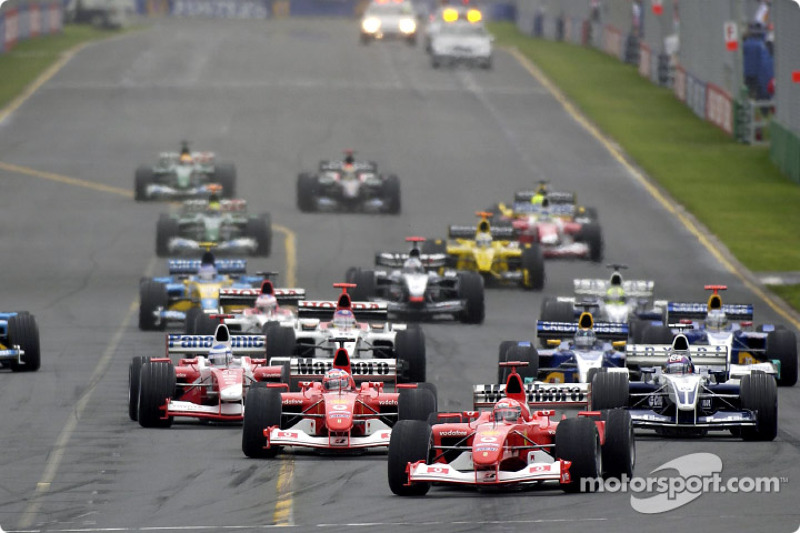start: Michael Schumacher takes lead front, Rubens Barrichello