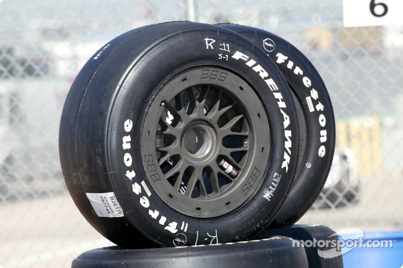 Pneus Firestone