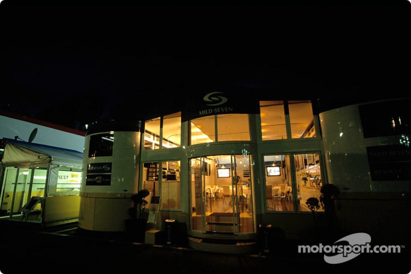 Área de hospitality de Renault F1 