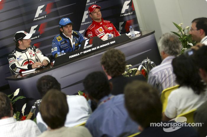 Conferencia de prensa: ganador de la carrera Jarno Trulli, Jenson Button y Rubens Barrichello