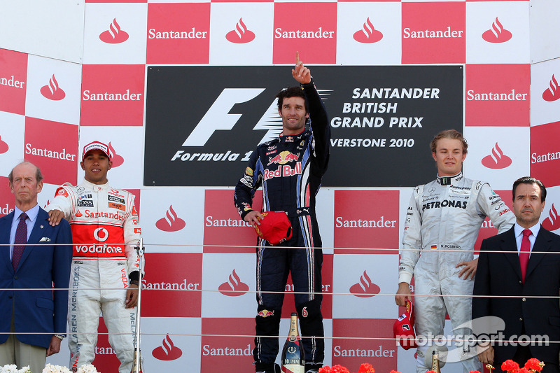 Podium: Sieger Mark Webber, 2. Lewis Hamilton, 3. Nico Rosberg