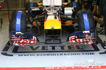 Red Bull front wing