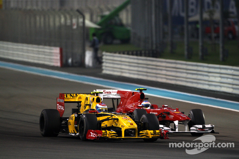 Vitaly Petrov, Renault F1 Team, Fernando Alonso, Scuderia Ferrari