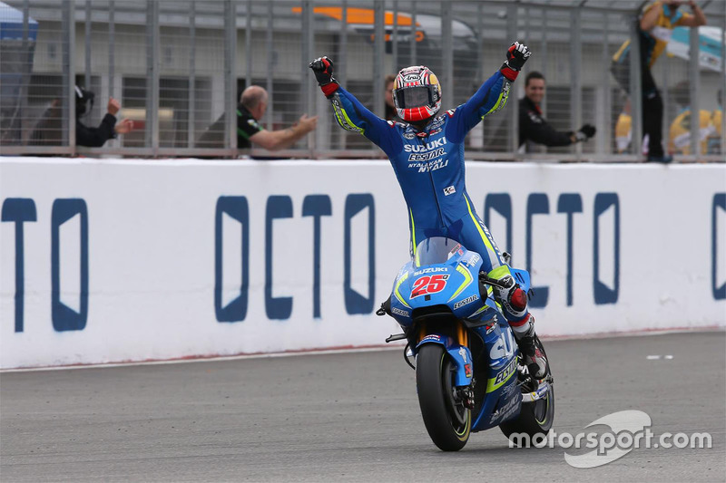 Silverstone: la primera victoria de Maverick