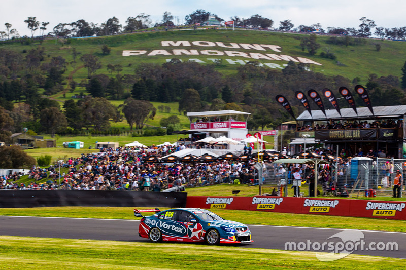 7. Craig Lowndes, Steven Richards, Triple Eight Race Engineering Holden