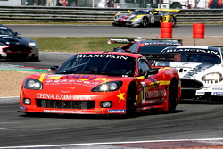 #11 Exim Bank Team China Corvette Z06: Mike Hezemans, Nick Catsburg