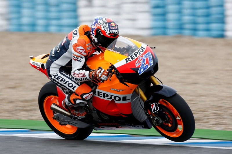 casey stoner tests the honda 1000cc at honda 1000cc test