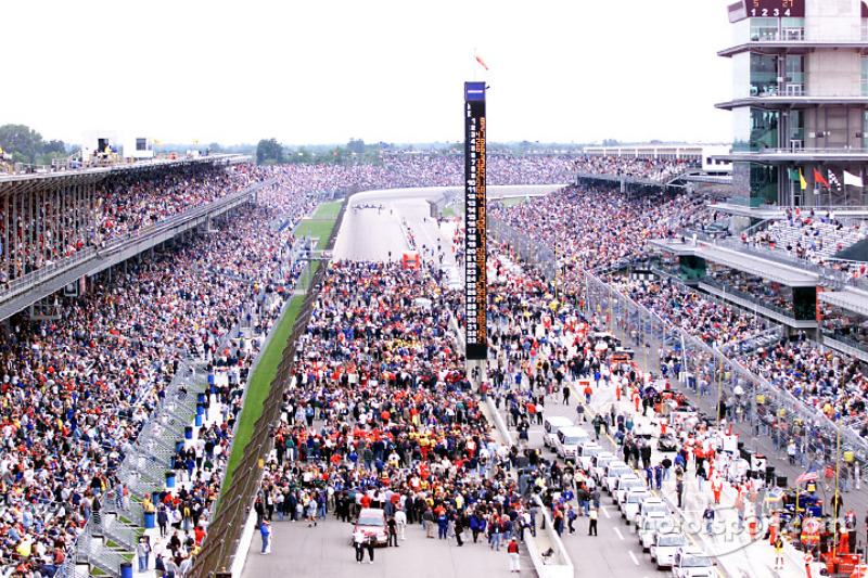 2001: Das 85. Indianapolis 500 kurz vor dem Start