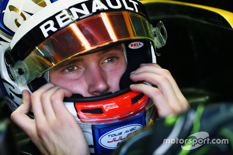 Sergey Sirotkin, Renault Sport F1 Team RS16
