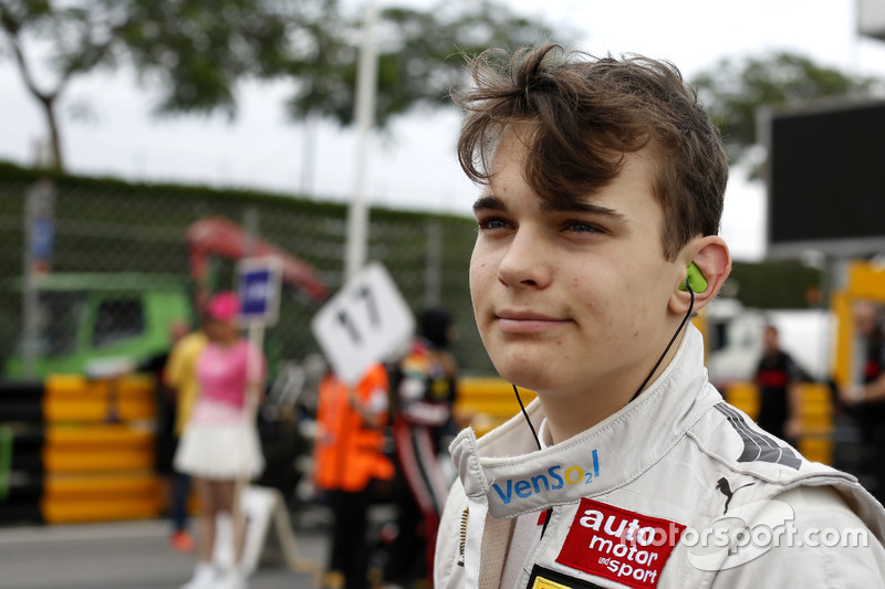 Европейская Формула 3. Самый молодой: Дэвид Бекманн, Van Amersfoort Racing (16 лет)
