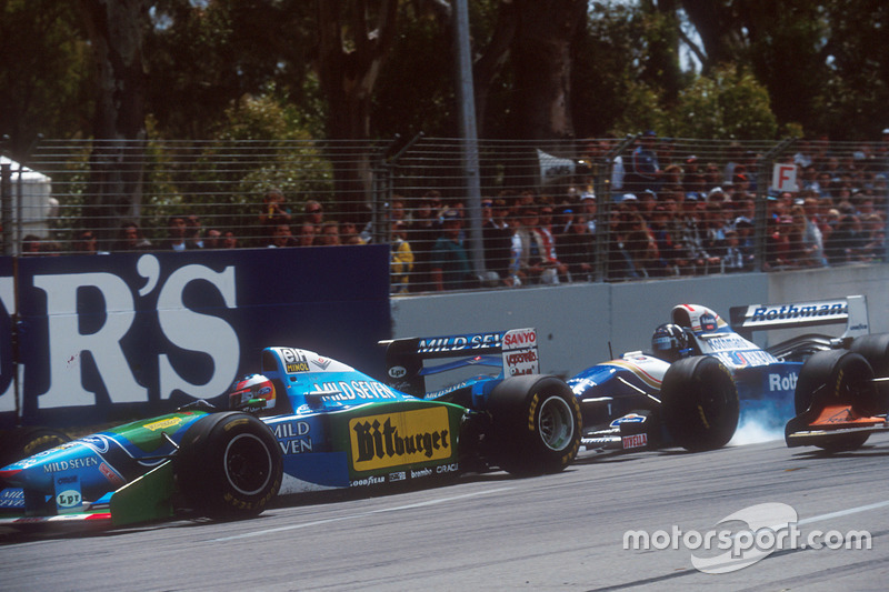 A prova australiana decidiu duas vezes o campeonato, em 1986 e 1994. Na 1ª ocasião, um estouro de pneu de Mansell deu o título a Prost. Na 2ª, Michael Schumacher jogou seu carro em Damon Hill para impedir a passagem do rival, e assim garantiu o título.