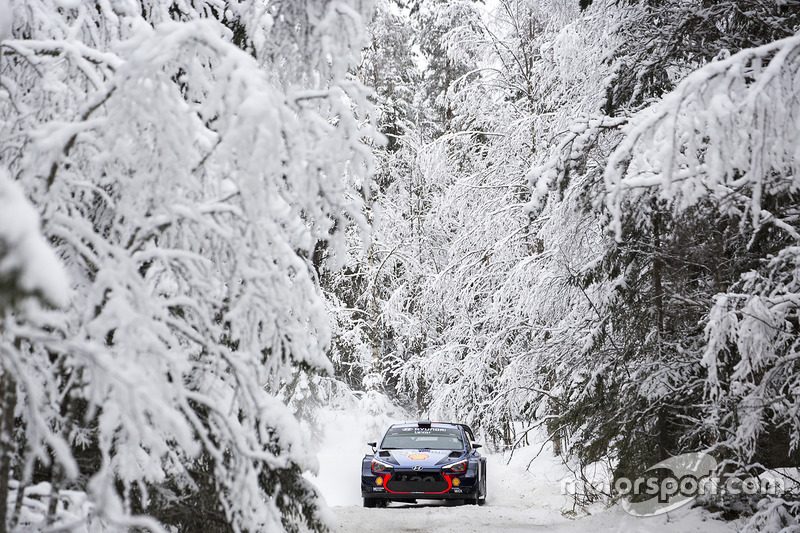 Thierry Neuville, Nicolas Gilsoul, Hyundai i20 WRC, Hyundai Motorsport