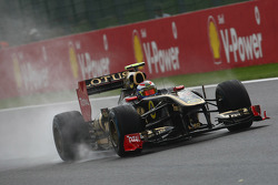 Виталий Петров, Lotus Renault GP
