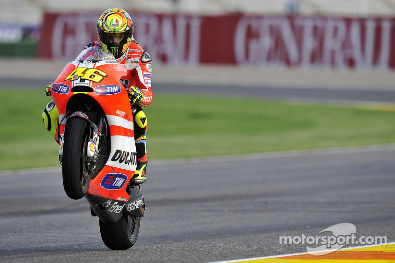 2011 год: Desmosedici GP11