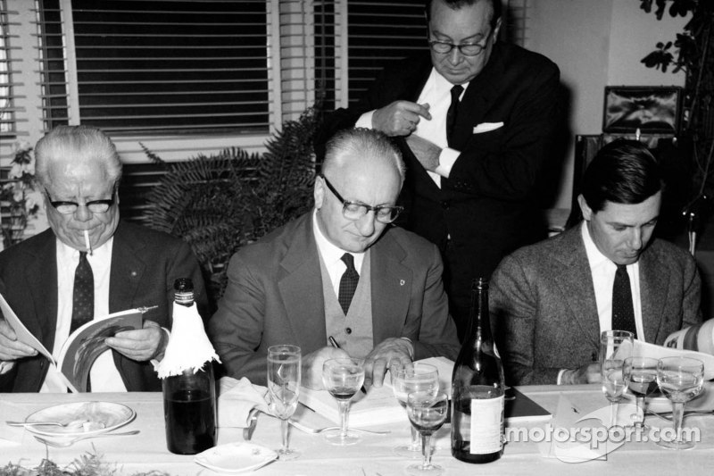 Sergio Pininfarina with Enzo Ferrari in 1962