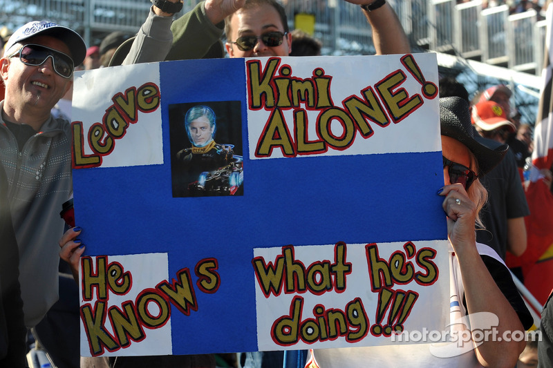 Kimi fans
