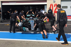 Essais Pirelli de Mercedes au Paul Ricard