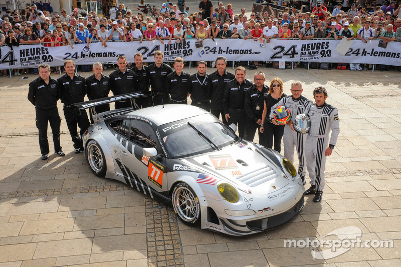 #77 Dempsey Racing - Proton Porsche 911 GT3-RSR: Patrick Dempsey, Joe Foster