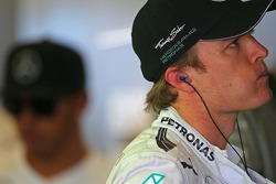 Nico Rosberg, Mercedes AMG F1 y Lewis Hamilton, Mercedes AMG F1