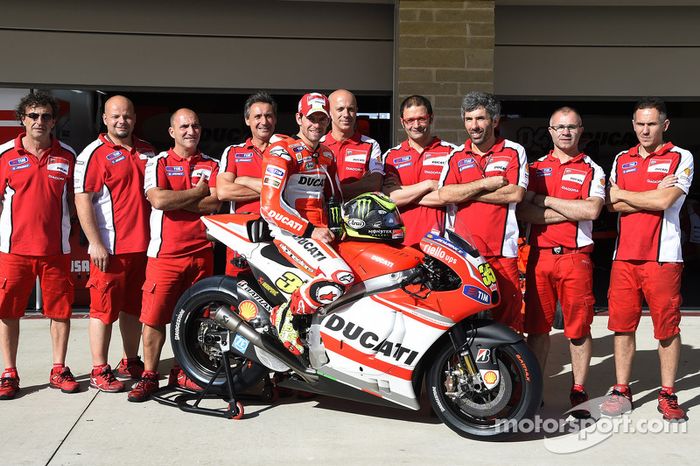 Cal Crutchlow, Ducati Team