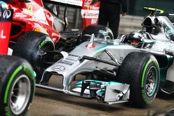 Nico Rosberg, da Mercedes AMG F1 W05, em parque fechado