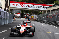 Jules Bianchi, Marussia F1 Team MR03 on the grid