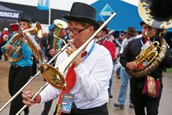 Musicans in the paddock