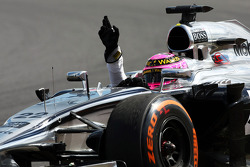 Jenson Button célèbre sa quatrième position à la fin de la course