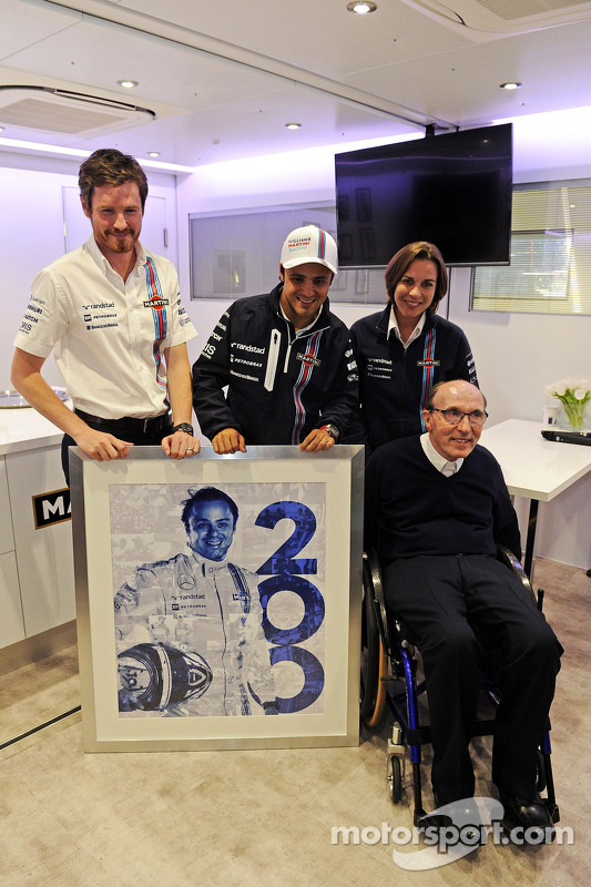 Felipe Massa fête son 200e GP avec Rob Smedley et Claire Williams